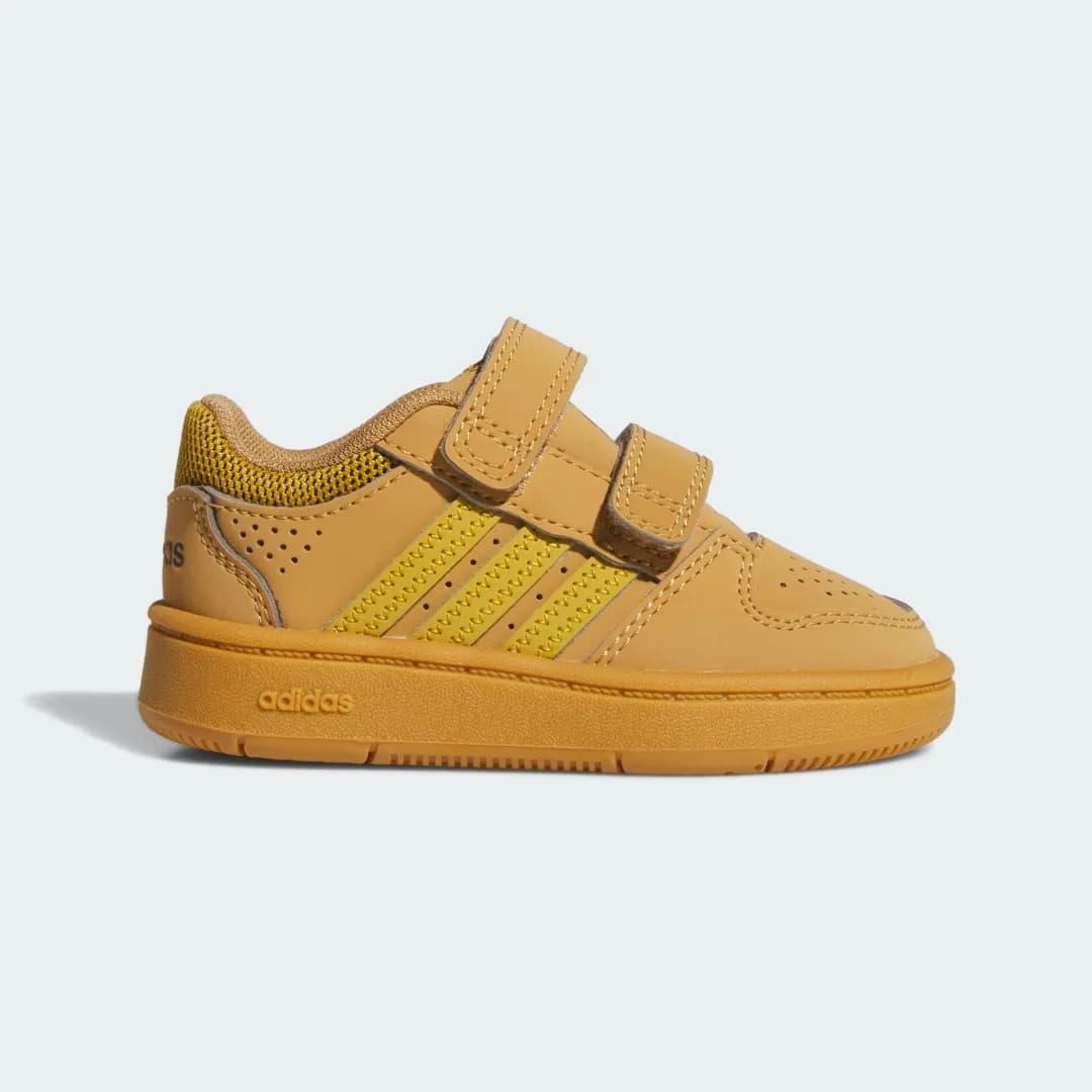 Tênis Hoops Classic Kids adidas · Amarelo