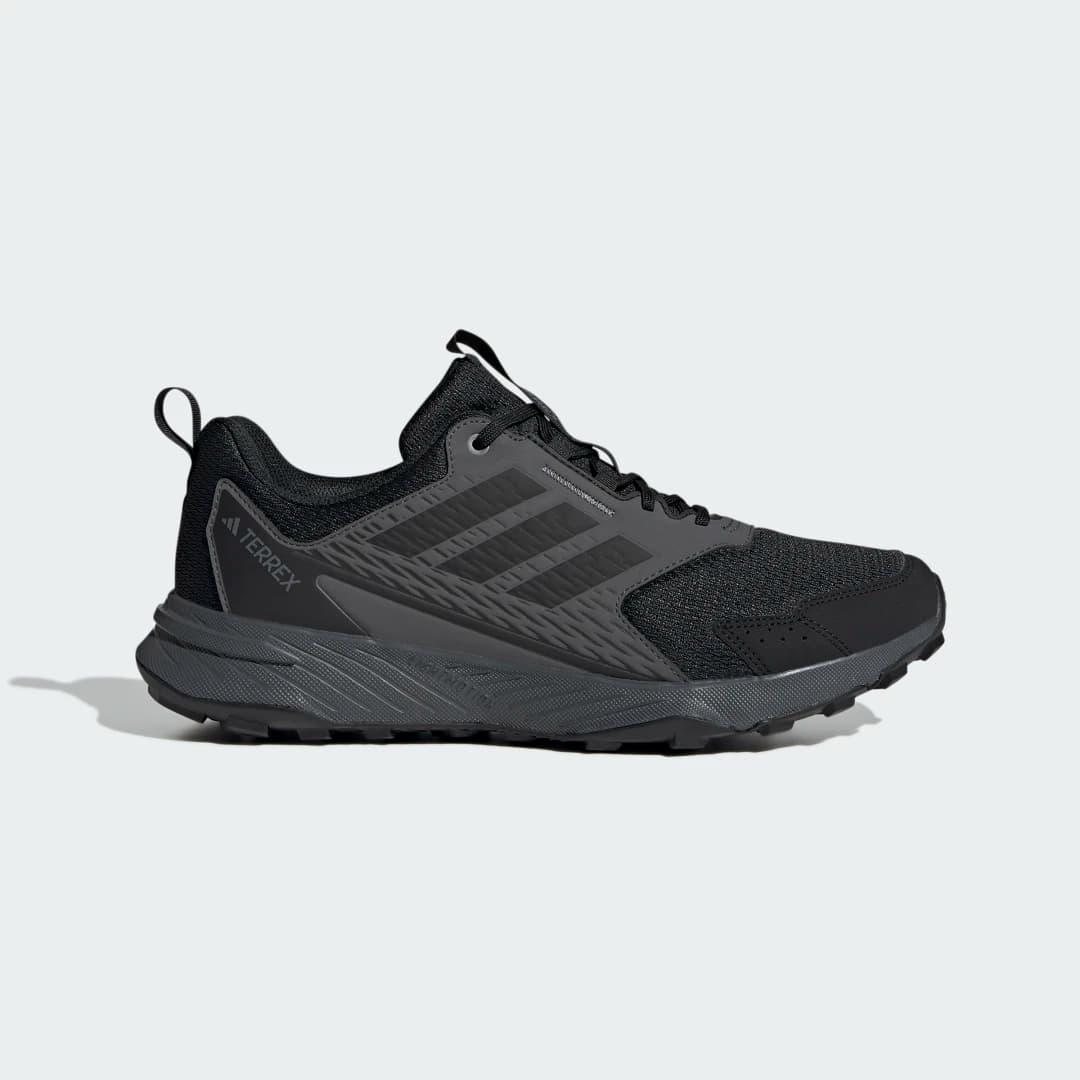 Tênis Corrida Trilha Tracefinder Homem adidas · Preto