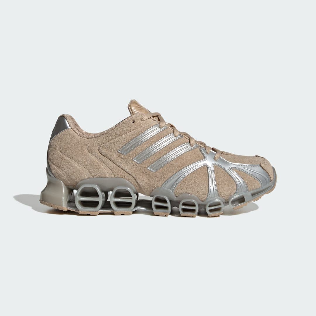 Tênis Mega Ghostride Mulher adidas · Bege