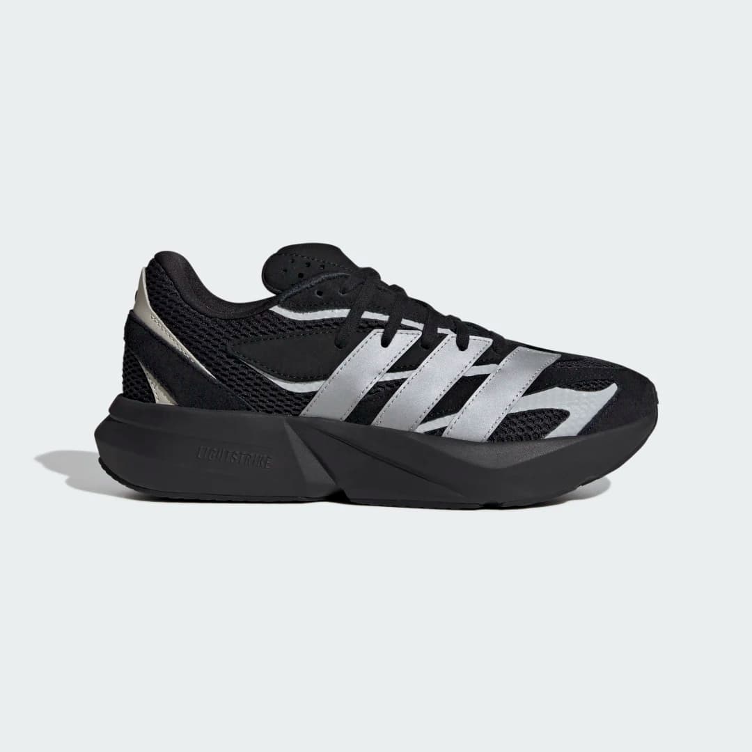Tênis Lightblaze Mulher adidas · Preto